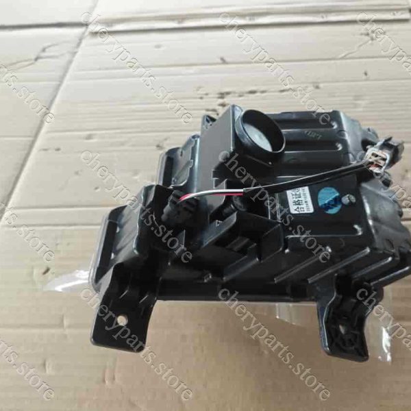 605000269aa fog light right 35