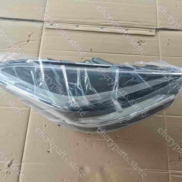 605000635aa head light right 83