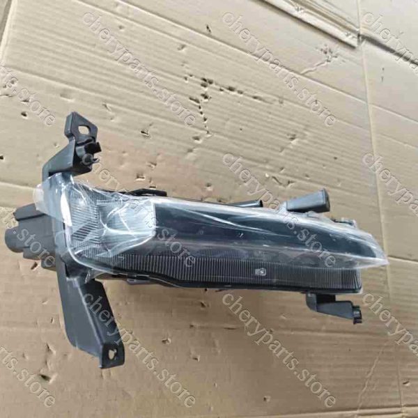 605000679aa fog light left 86