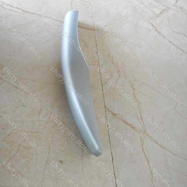 f01-5709113 left luggage rack front cover 422