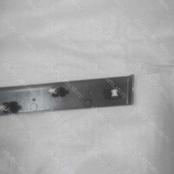 f01-6202030fl lower strip-rear left door inner handle 438