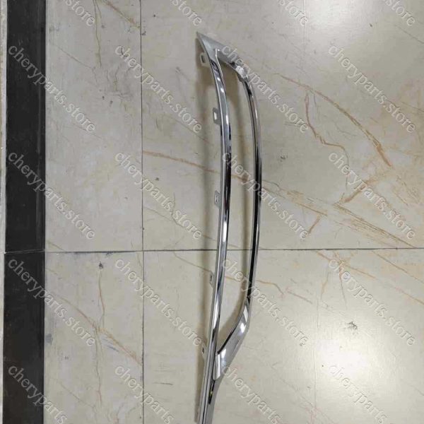 f08-2804506fl right rear fog light trimstrip 557