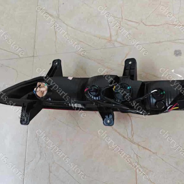 f08-4433020 taillight-right 597