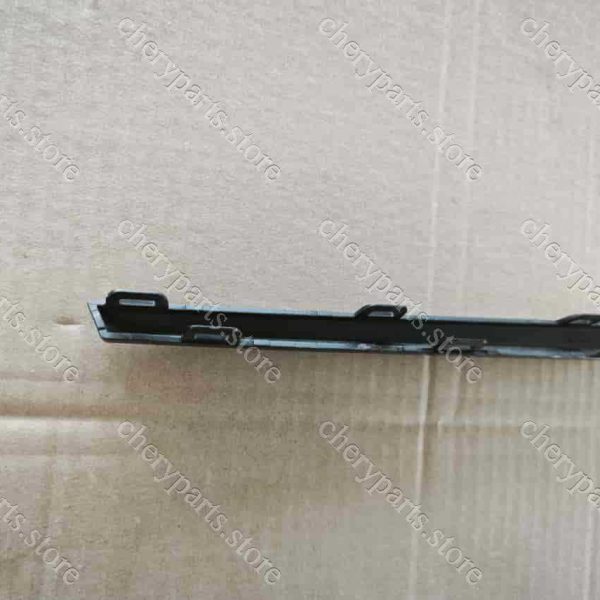 f16-2803563ca-dq grille strip 17 1662