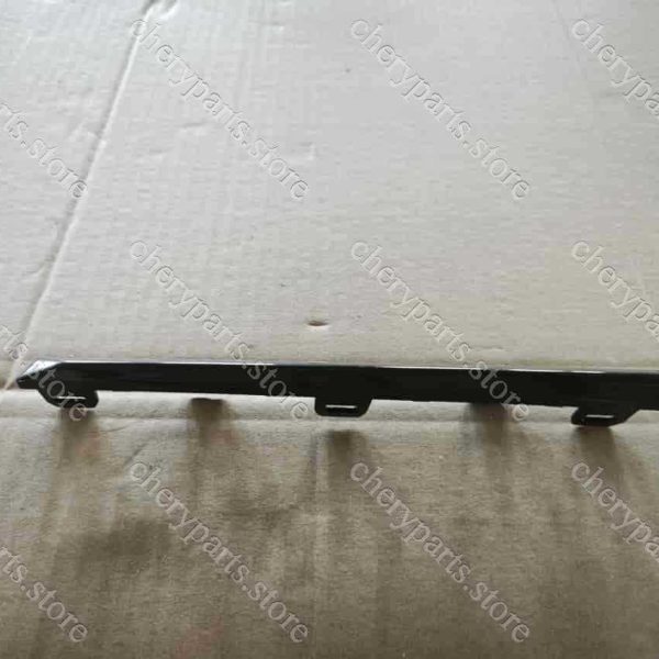 f16-2803565ca-dq grille bright strip 19-dq 1666