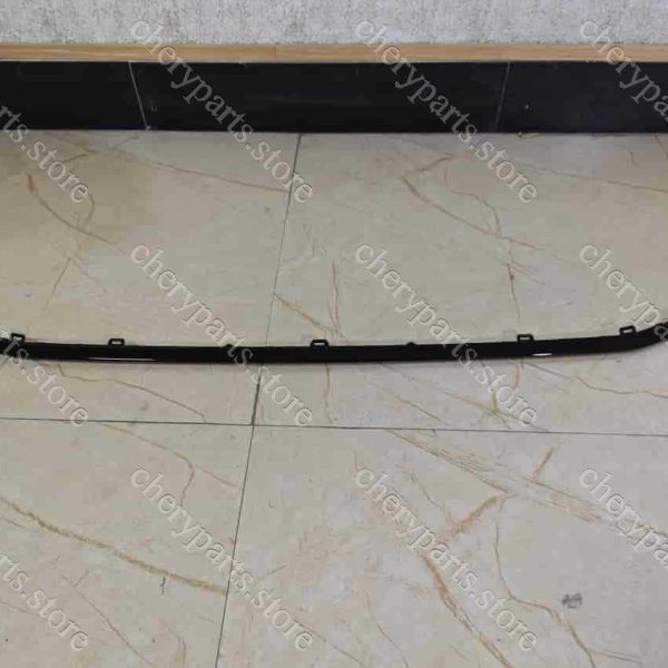 f16-2803585ca trim strip-front bumper lwr 711