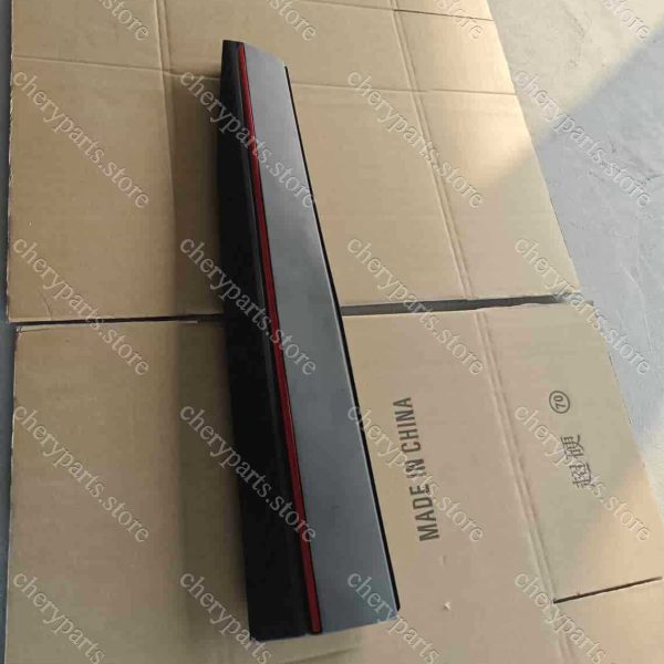 f16-5500220cb trim panel assy-front door right 842