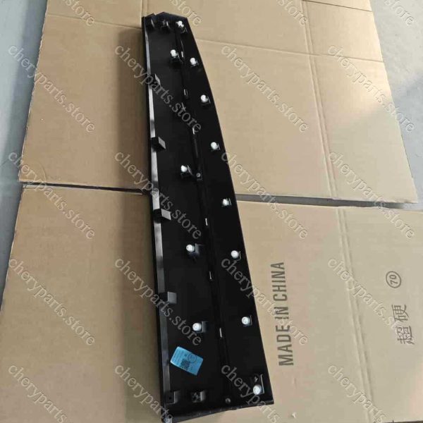 f16-5500220cb trim panel assy-front door right 843