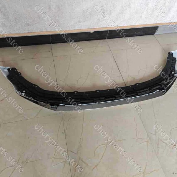 f18-2803520-dq upper trim assy-front bumper 965