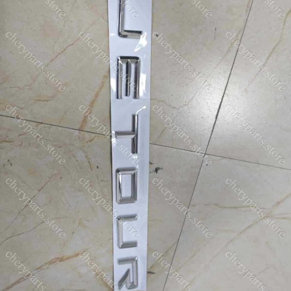 f18-3903011 front logo 1059