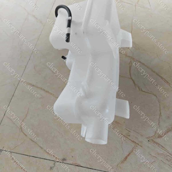 f18-5207110ca washer reservoir 1095