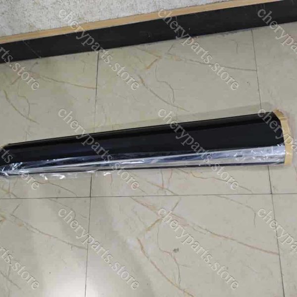 f18-5500160na-dq trim pnl assy-front door right 1114