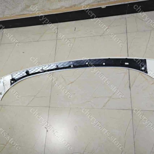 f18-5608160-dq upper trim assy-rear side wall 1125