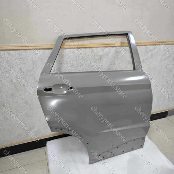 f18-6201020-dy rear door right 1131