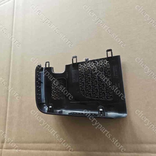 f18-8201031 upper protective cover-inner rearview mirearor 1170