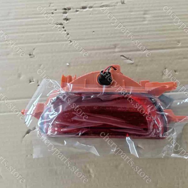 j42-4416030 rear bumper reflector middle 96